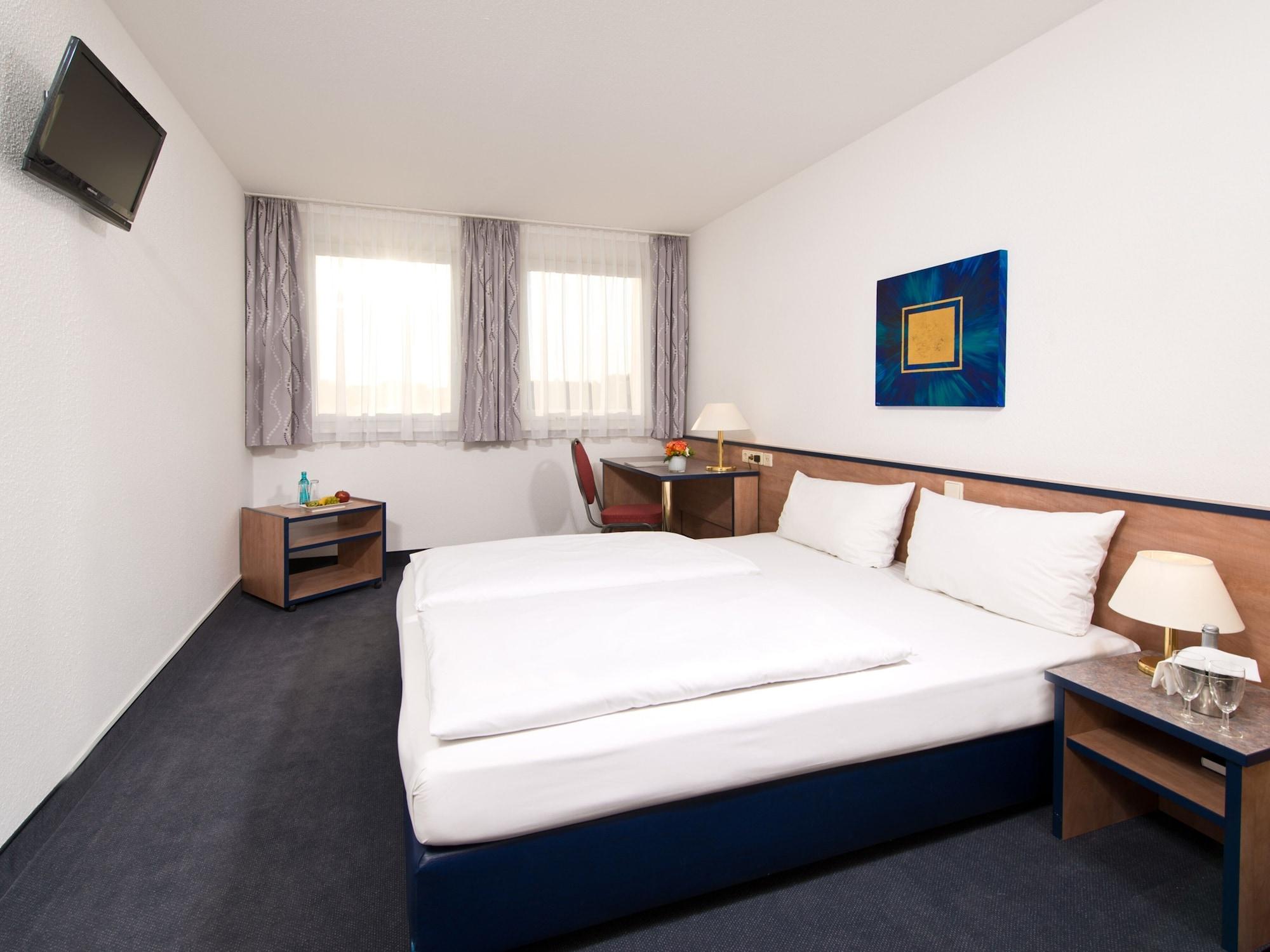 Achat Hotel Monheim Am Rhein Eksteriør bilde
