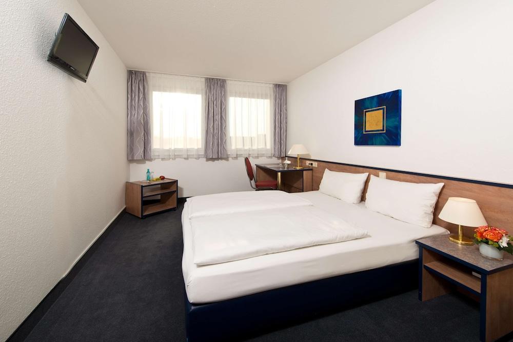 Achat Hotel Monheim Am Rhein Eksteriør bilde
